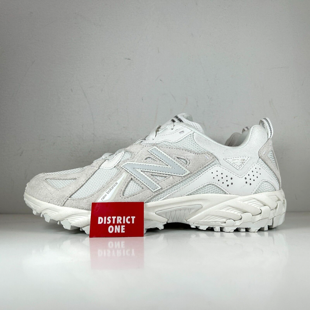 Comme Des Garcons Homme x New Balance 610 White (VNDS Comme Des Garcons Homme x New Balance 610 White (VNDS
