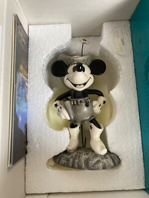 WDCC ミニーマウス フィギュア Cutest Ｌｉ’l Cowgirl Two Gun Mickey Minnie Mouse Cutest Lil Cowgirl by WDCC