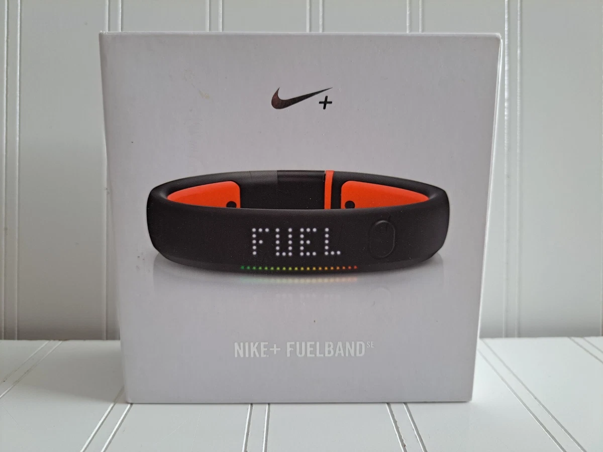 Size Small Nike Fuelband SE Wireless Activity Tracker Water Resistant EUC | eBay