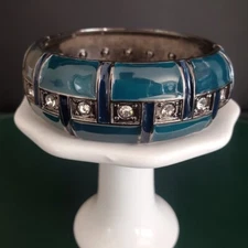 Unbranded Wide Hinged Bangle Green with Navy Blue Enamel and Crystal Accents