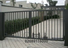 DRIVEWAY GATES / METAL GATES / FRONT DRIVEWAY GATE / GATES/ WROUGHT IRON GATE