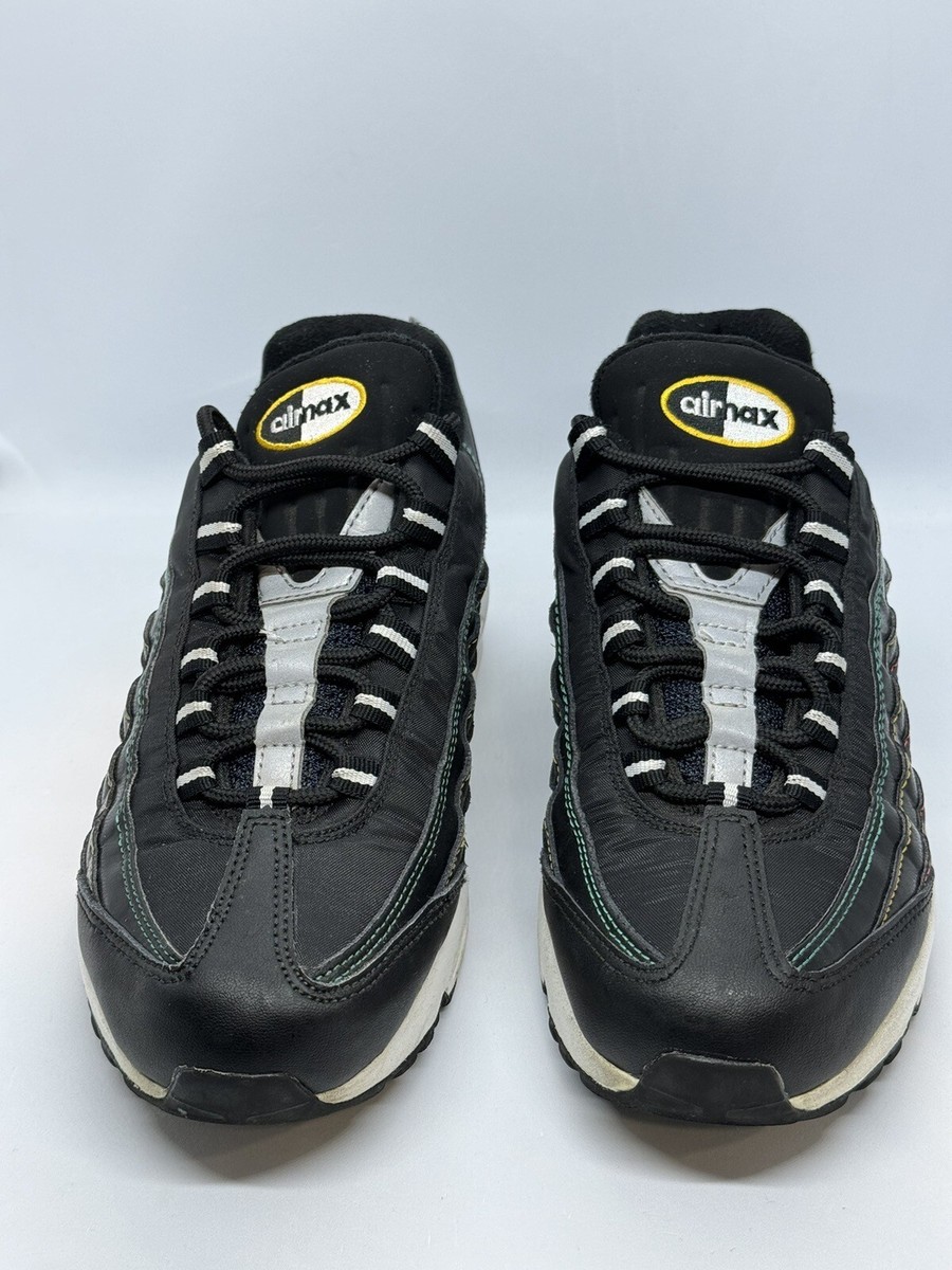 nike air max 95 windbreaker black