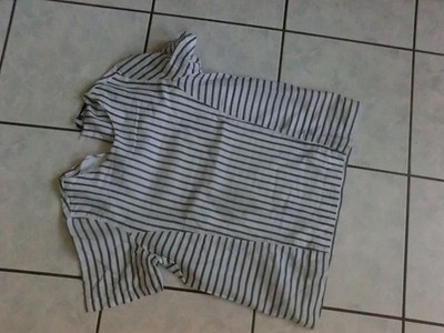 Bluse - Kastenform - Vera Moda - Kurzarm - weiß-schmale Streifen  - Gr. S - neu