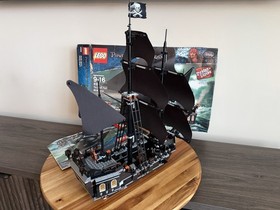 LEGO Pirates of the Caribbean: The Black Pearl (4184)