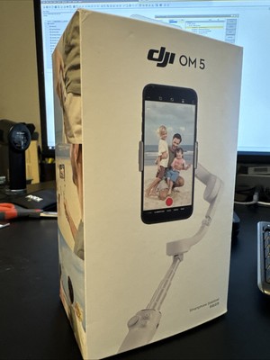 DJI OM 5 Smartphone Gimbal Stabilizer - Sunset White
