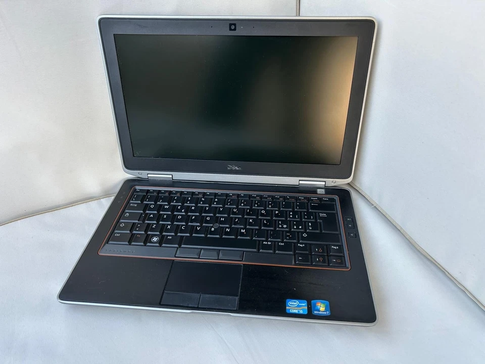 Dell Latitude E6320 13" computer portatile Intel Core i5 4Gb RAM 250GB HDD WinXP - Immagine 3 di 4