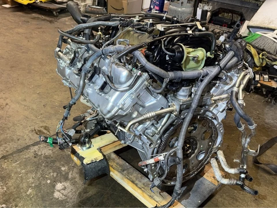 Toyota Sequoia Tundra 2011 2012 2013 2014 2015 2016 2017 2018 motor de 5,7 L 65 k millas Foto 2 de 4