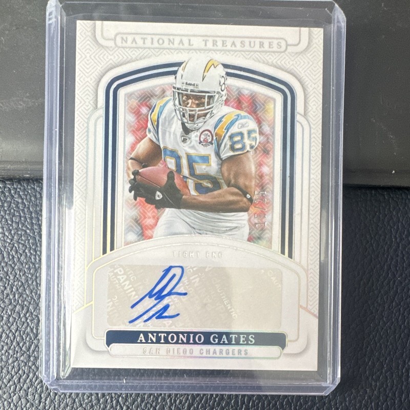 Panini 2024 National Treasures Football Antonio Gates Auto SIGS-AGS Chargers