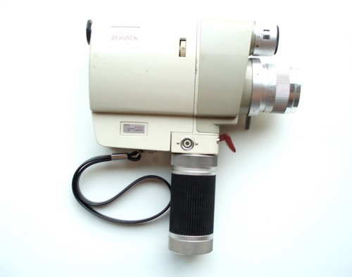 Cámara de cine MINOLTA ZOOM 8 en funcionamiento. - Imagen 3 de 5