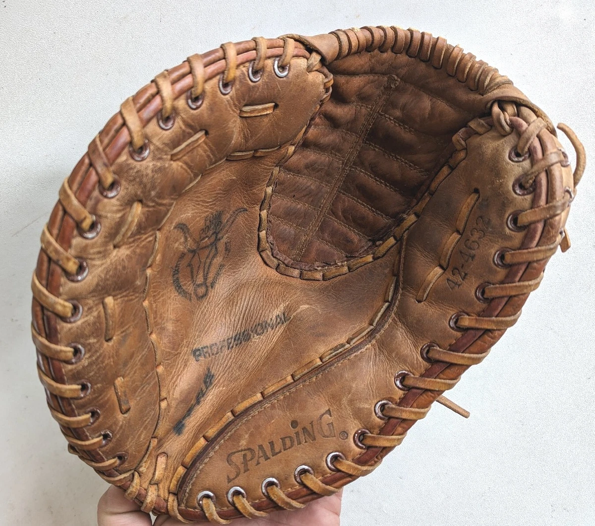 Spalding First Base Baseball Softball Gloves & Mitts for sale | eBay