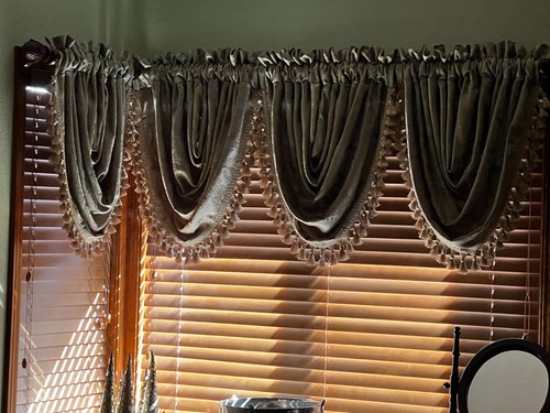 ONE JC Penny Home Collection Sage Green Waterfall Valance Quilted with Tassels - Picture 10 of 21