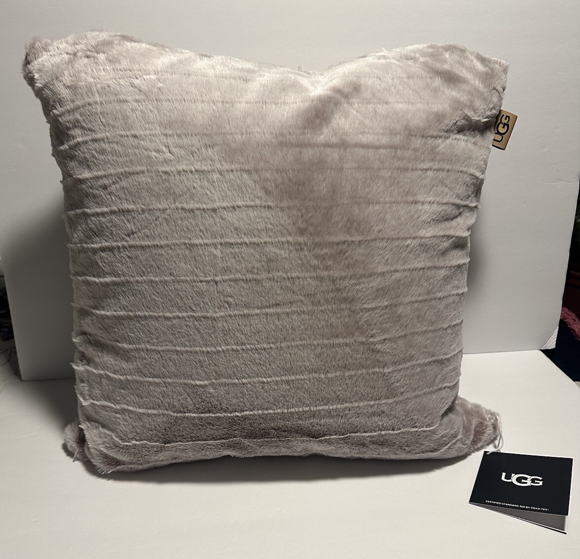 NWT®UGG Dawson Duck Down Textured Pillow, Faux Fur Blush Color 20"x20