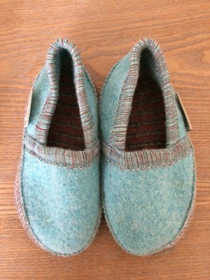 wesenjak slippers