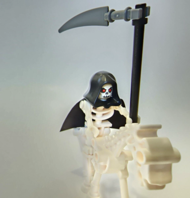 C139 Lego Castle Skeleton Reaper Minifigure with Skeleton Horse