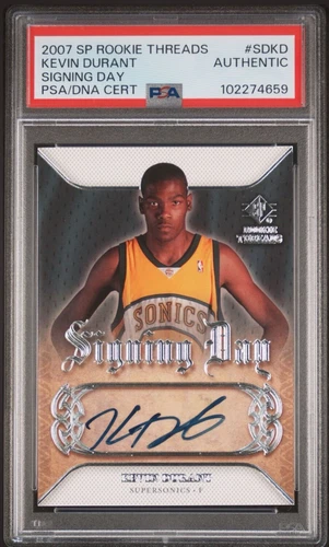 2007 SP Rookie Threads Kevin Durant Signing Day Rookie PSA Authentic SP Auto