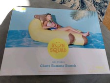 SUN SQUAD - Inflatable Giant Banana Bunch - Ages 8 