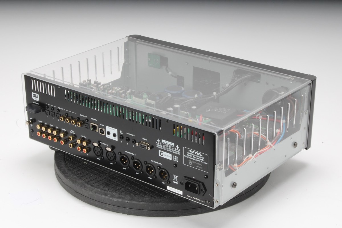 Rotel RC-1590 Stereo Preamplifier With Built-In DAC and Bluetooth