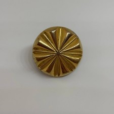 This offer is applicable to the purchase of 10 or more items ONLY. earring #6504