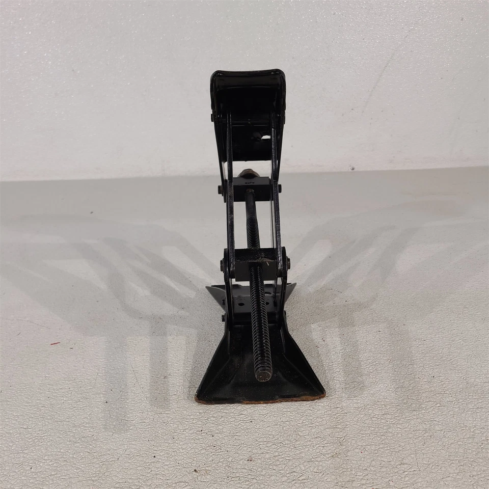 84-96 Corvette C4 Oem Spare Tire Jack Aa7429 - Image 4 of 4