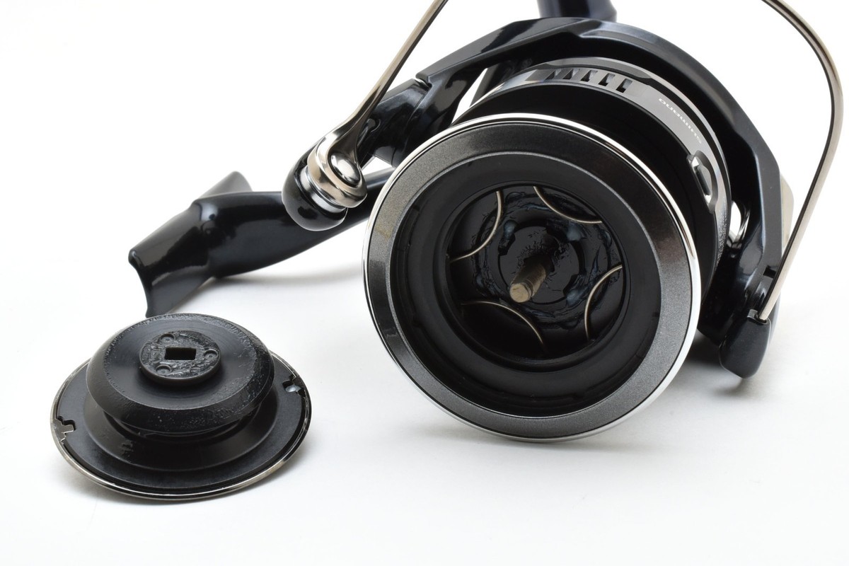 Shimano 25 TWIN POWER XD 4000XG Spinning Reel Mint From JAPAN