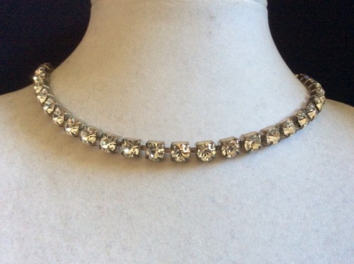 VTG Clear brilliant cut crystal Rhinestones silver tone Necklace 15 quot L