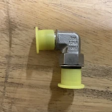 Parker  316 175B T0917 90 Degree Elbow Flare. NOS