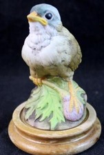 Sadek Bird Figurine Baby Gold Finch 6350