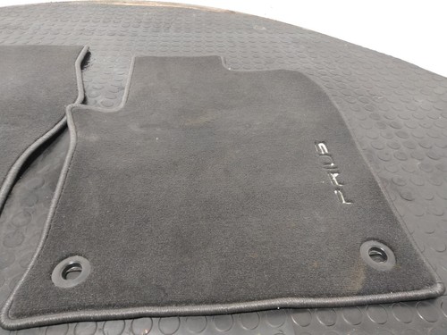 Juego de alfombrillas TOYOTA PRIUS 2015-2021 - Imagen 3 de 4