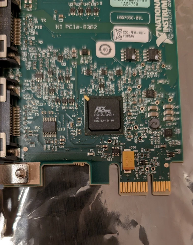 National Instruments PCIe-8362 MXI-Express Gerät für PXI Fernbedienung - Bild 3 von 4