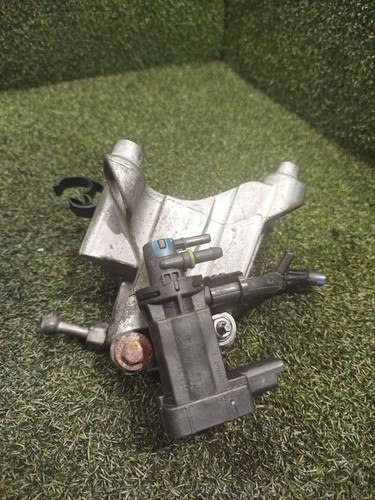 Opel Vivaro 2020 Diesel 92kW Turbolader Druckwandler Magnetventil 9832135380