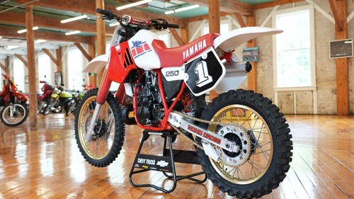 1985 Yamaha YZ 54 image