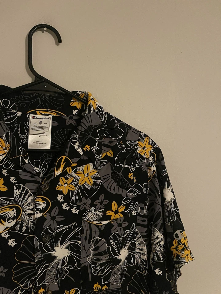 Mizzou Missouri Tigers Columbia S/S Button Up Hawaiian Floral Shirt - Men's M - Image 2 of 4