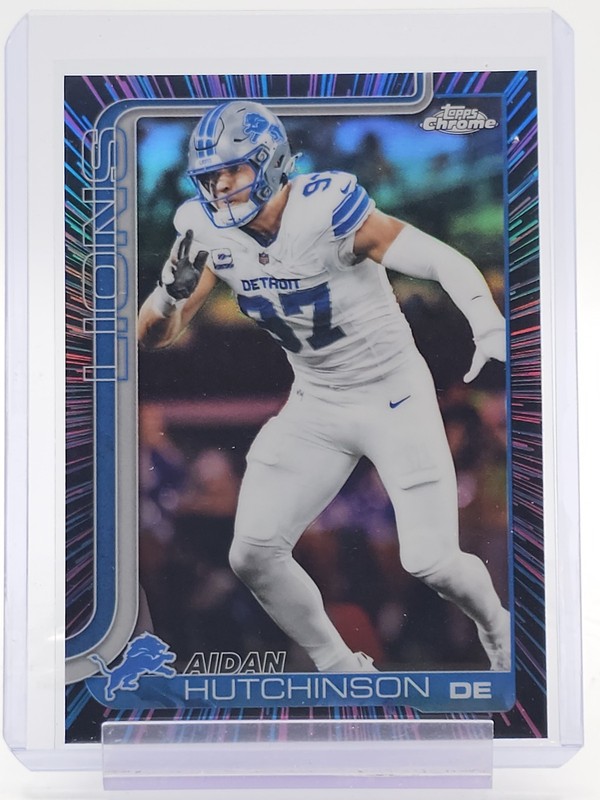 AIDAN HUTCHINSON 2025 TOPPS CHROME NEON PULSE REFRACTOR SSP #104 LIONS Q2045