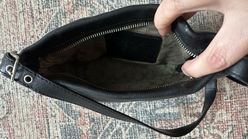 Pochette Coach vintage pelle nera primi anni 2000 Y2K usata in ottime condizioni - Foto 5 di 6