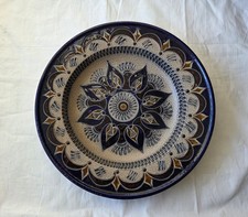 Steinzeug Teller Wandteller Handarbeit von E. B. ca 30 cm
