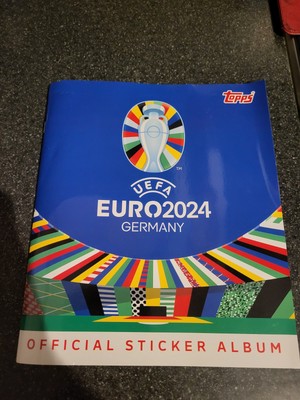 Topps Euro 2024 Fußball Stickeralbum, ca. halb voll.