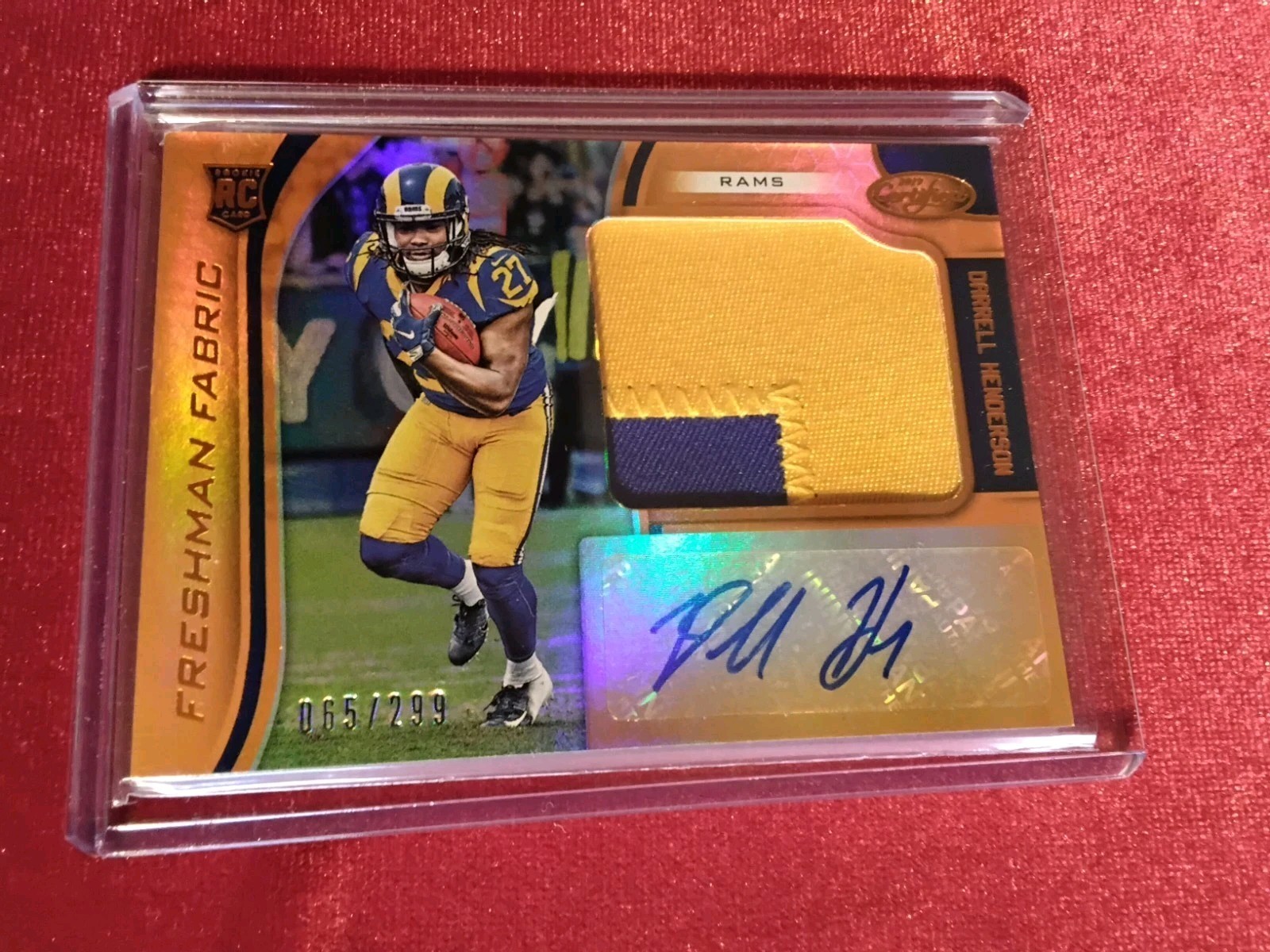 2019 Panini Certified - Freshman Fabric Signatures Darrell Henderson #206 /299