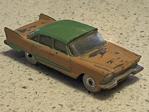 DINKY TOYS MECCANO #178 PLYMOUTH PLAZA MADE IN ENGLAND - Vintage Diecast