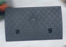 Portable Driveway Curb Ramp Climbing Triangle Pad Threshold Ramp Roadside Slope