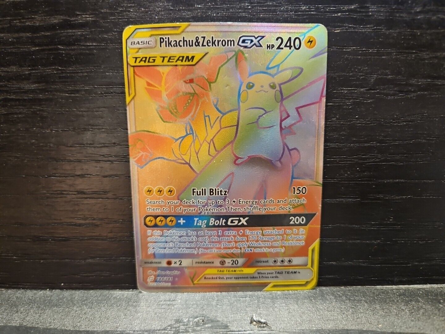 Pokémon TCG Pikachu & Zekrom GX Sun & Moon - Team Up 184/181 Holo Secret Rare