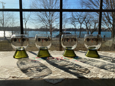 Set of 4 Vintage Wein Romer Etched Germany 5 oz Wine Glass Gold Grape Painted
