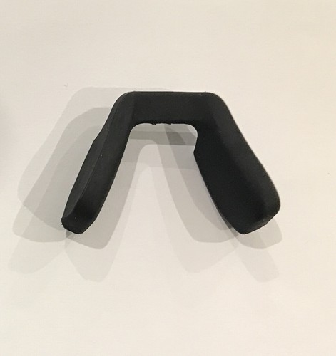 Oakley 9406 SUTRO Nasello originali nero matt original nose pad matte black  | eBay