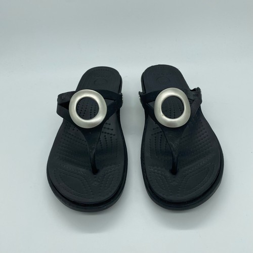 Crocs Sanrah Sandals Slip On Silver Ring Wedge Summer Solid Black Size 9 Womens - Picture 2 of 6