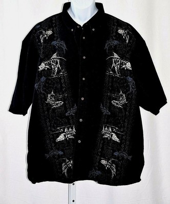 Magellan Sportswear Black Fish Skeleton 