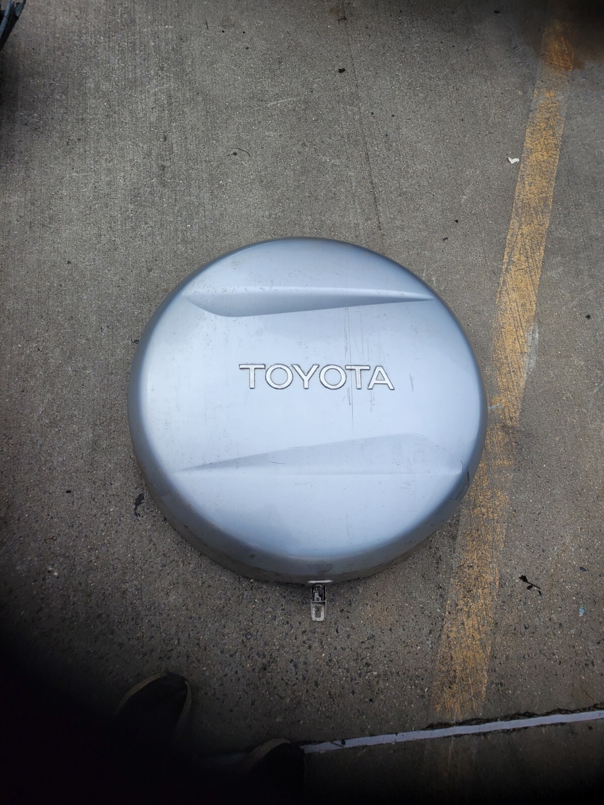 2001 2002 2003 2004 2005 Toyota RAV4 Spare Tire Cover Hard Cover Shell