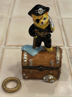 Pirate Cat on Treasure Chest Porcelain Trinket Box w/ Ring Inside