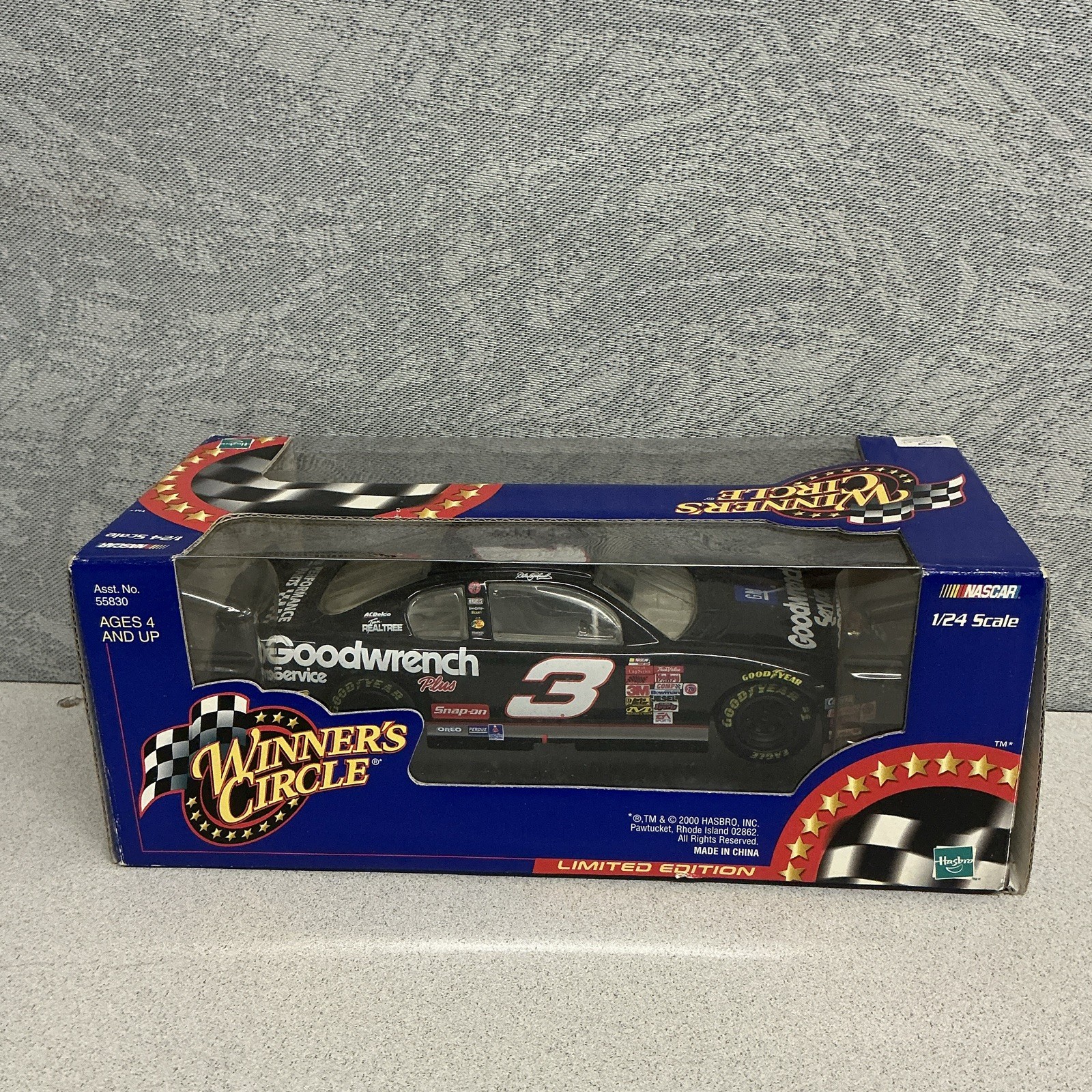 Winner's Circle 2000 Dale Earnhardt #3 Goodwrench Monte Carlo 1:24 MPN 55830