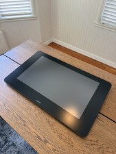 Wacom Cintiq 27QHD DTK-2700 27 QHD Display Ta...