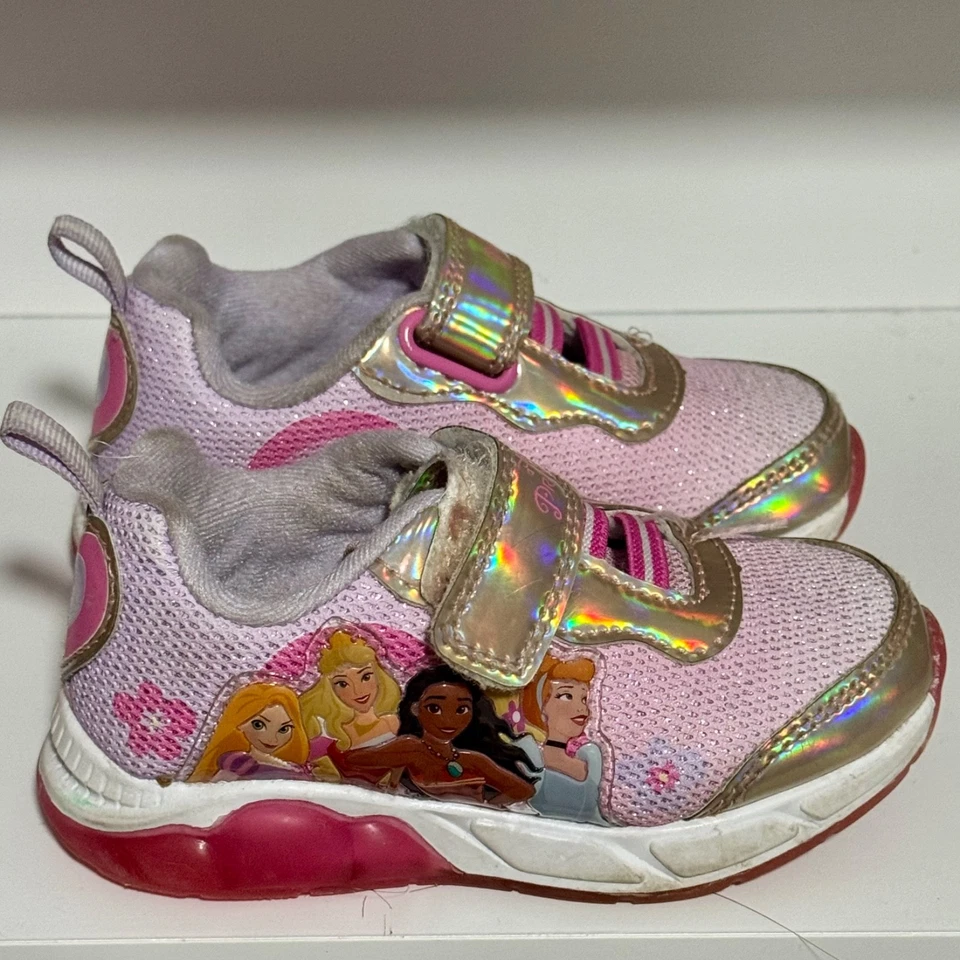 Disney Princess Light Up Sneakers Pink and Silver Girls Toddler Size 7 - Image 3 of 4