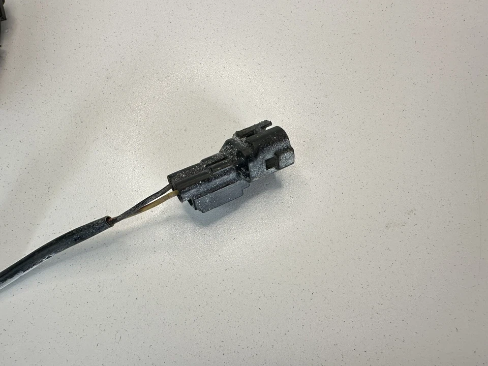 INTERRUPTOR BOTÓN ARRANQUE MANILLAR HONDA CRF250X / 05-07 CRF450X USADO OEM 04-17 Foto 2 de 4